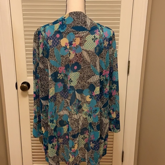 16. IC By Connie K Asymmetrical Jacket in Teal - Picture 10 of 16